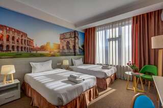 Отель Отель Bridges Бишкек Двухместный номер с 1 кроватью или 2 отдельными кроватями - Подходит для гостей с ограниченными физическими возможностями-5